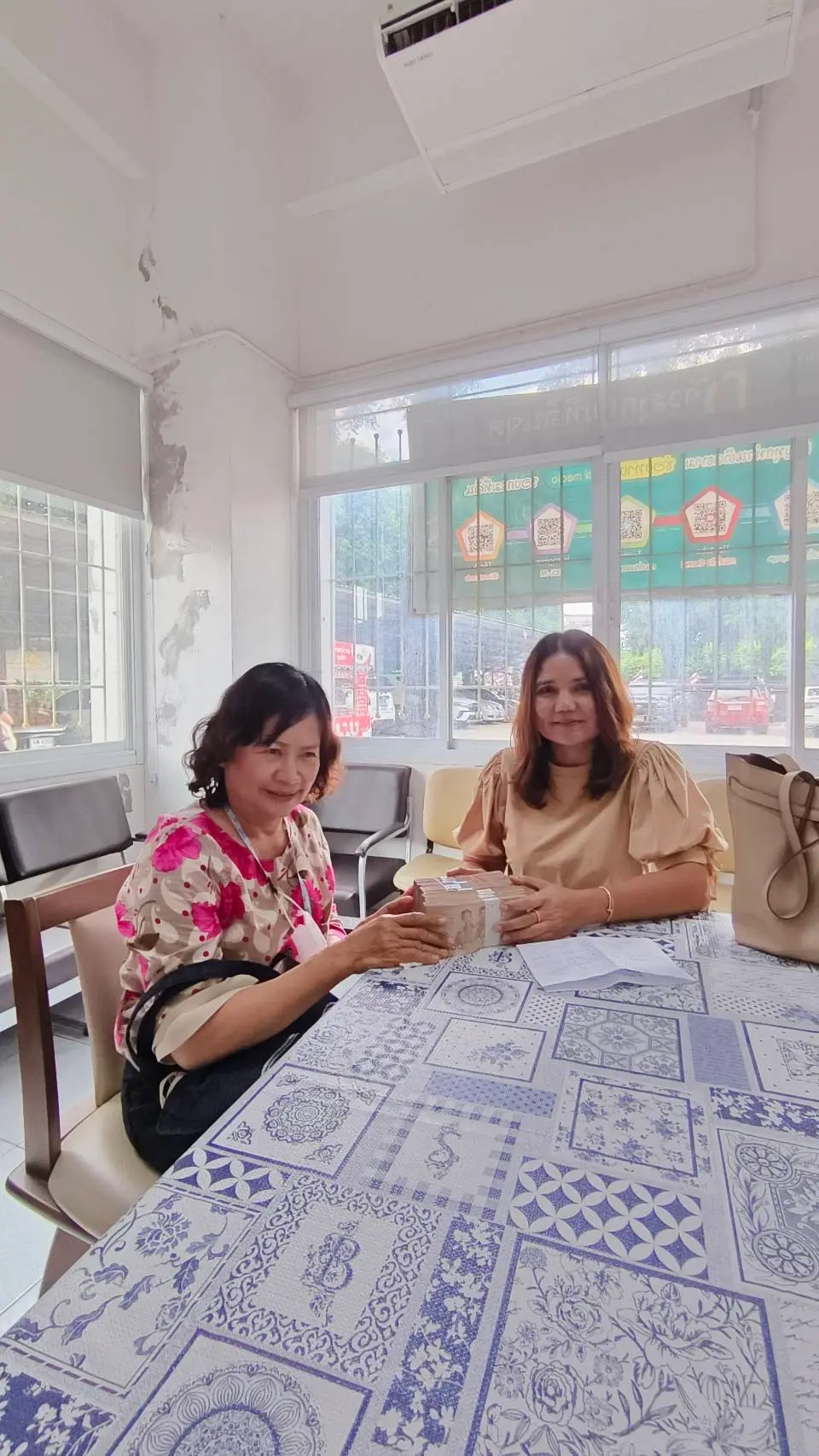 เซ็นสัญญาวันโอนที่ดิน